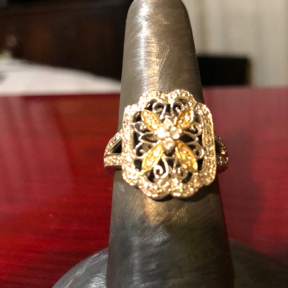 SS CZ ring w/ gold tone in center